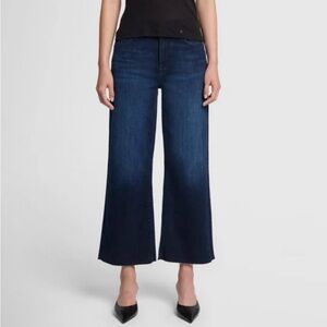 NWT - 7 for All Mankind Cropped Alexa Jean - size 24